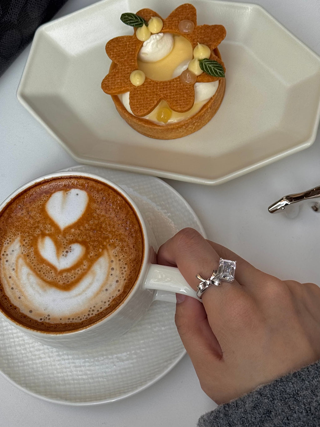 Solace &I | "The Eternal Gift" Ribbon Bowknot Ring – Brilliant-Cut Zirconia S925 Silver